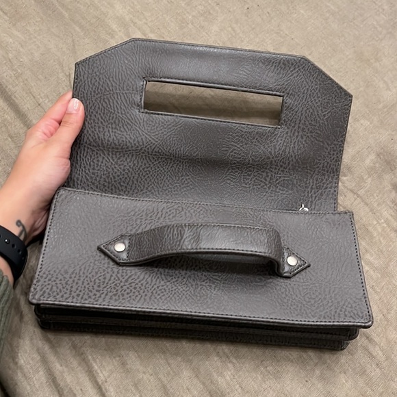 Matt & Nat Clutch - Picture 2 of 4